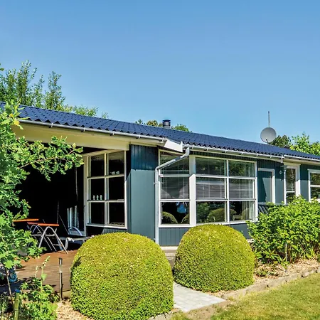 2 Bedroom Gorgeous In Fars Hvalpsund